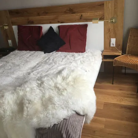Apartment Yachthafen Schausende